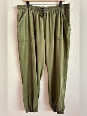 PINK Victoria's Secret Men's Olive Drawstring Joggers